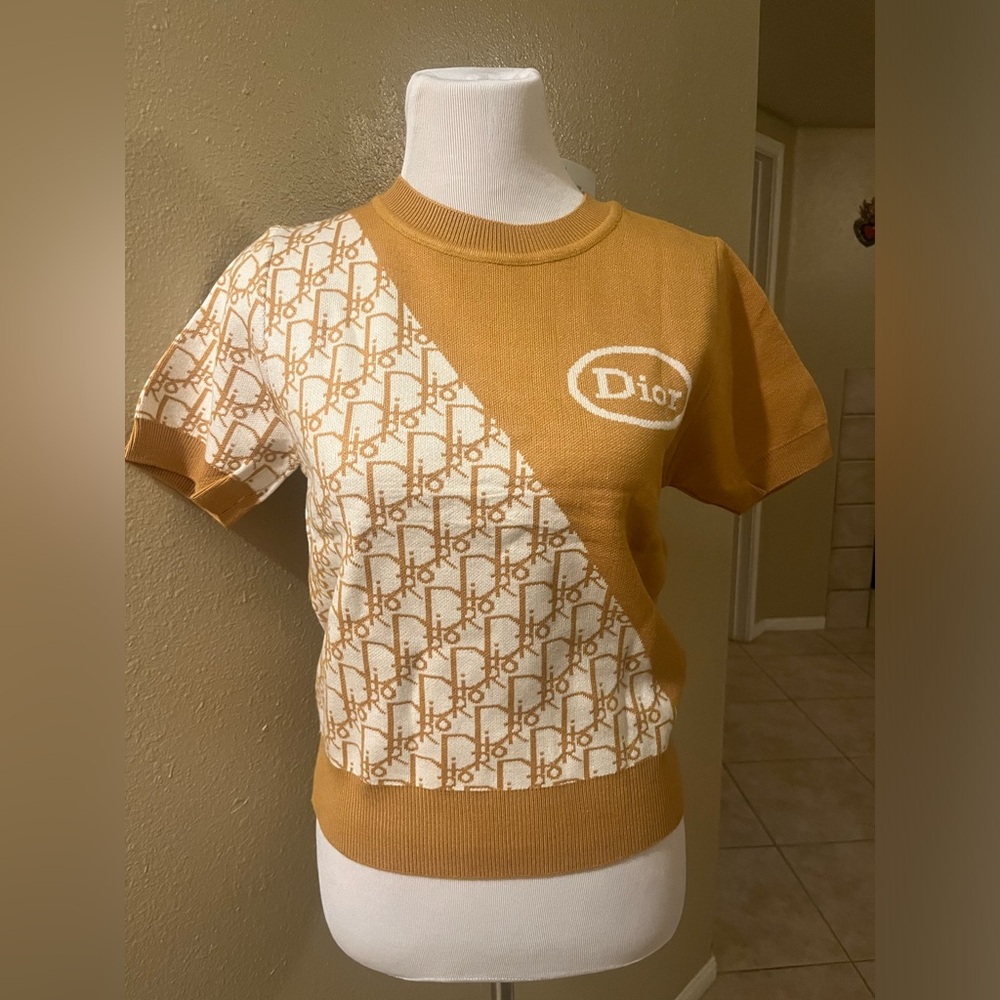 Sweater shirt